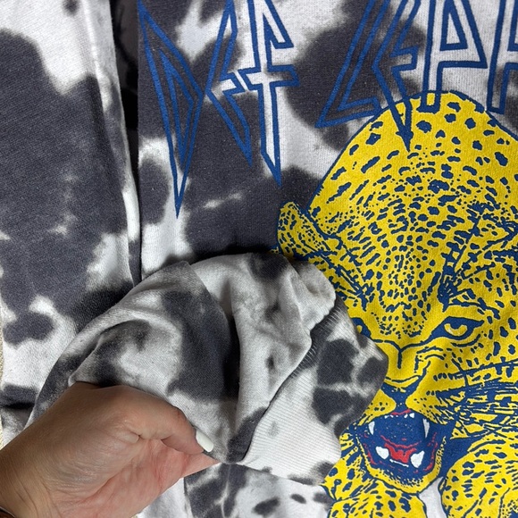 Def Leppard > Vintage Tie Dye Graphic Sweatshirt XXL - Picture 5 of 7
